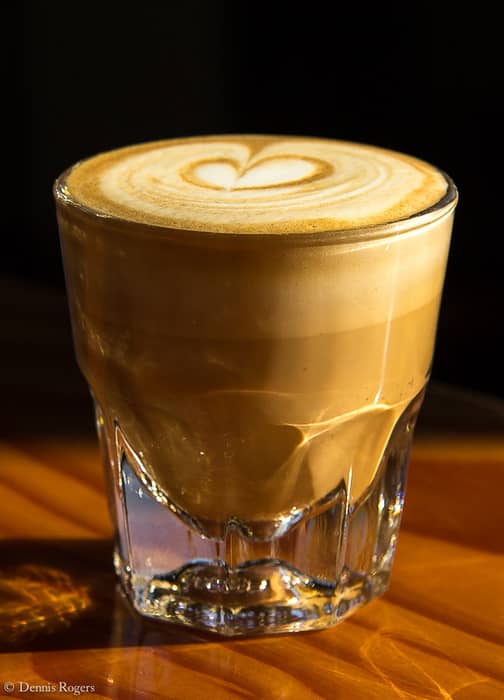A glass of Cortado on the side