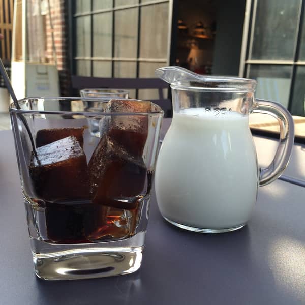 Iced latte vs iced macchiato: Differences Explained