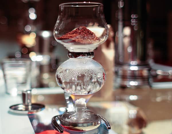 The siphon coffee-making process is very aesthetically pleasing