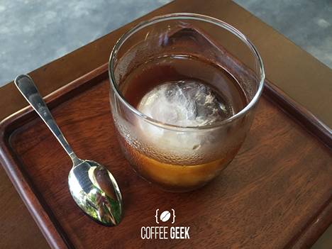 When making iced coffee, it's important to use large ice cubes.