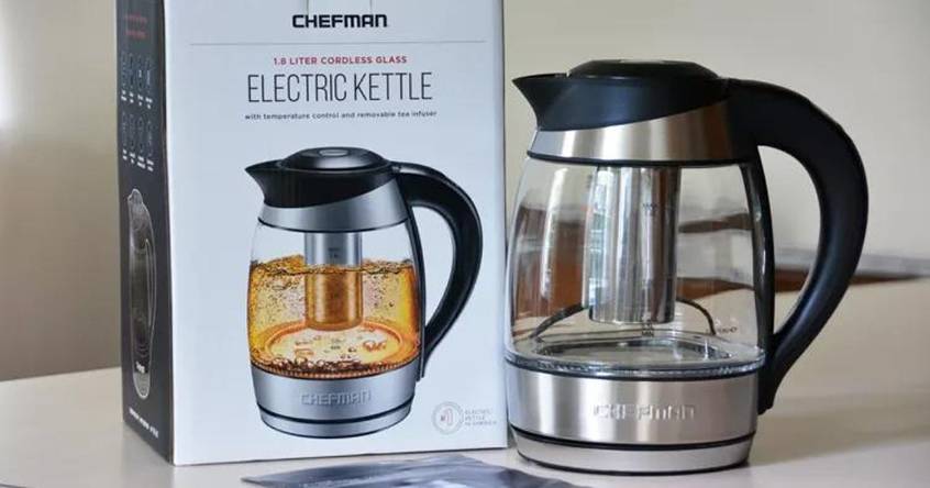 Top rated electric kettles, including Chefman Electric Kettle